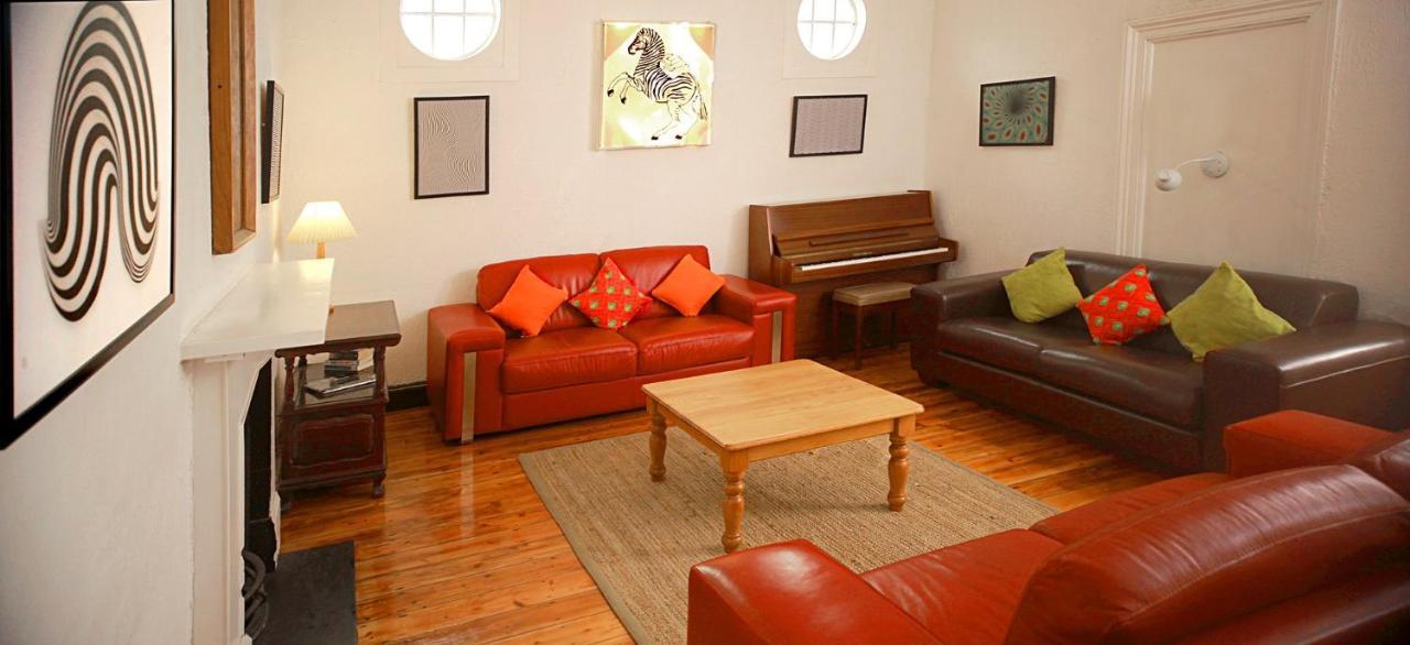 Hostel Zebra Crossing Backpacker Kapsztad Zewnętrze zdjęcie